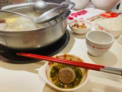 -八合里牛肉火锅(上海世茂广场店)