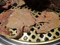 -唯成•韩国炭火烤肉 유성고기