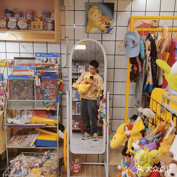 成都探店 | [糖果]藏在建设路的东京迪士尼宝藏店！