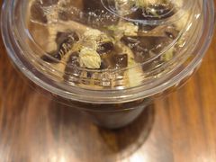 栀子花梨香拿铁-Seesaw Coffee(上海尚悦湾店)