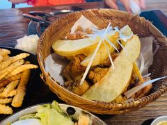 韩式炸鸡-MI WU FACTORY米屋美食工厂餐厅(绿地店)
