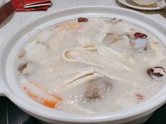 -三人行骨头王火锅(长寿店)