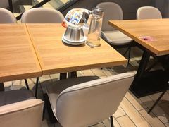 -必胜客(海雅PH店)