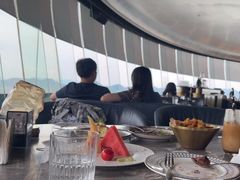 -Hi City·城市之巅