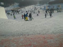 -长春莲花山滑雪场