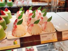 -罗森尼娜(德思勤店)