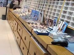 -沫芮眼镜·蔡司官方授权店(人民广场店)