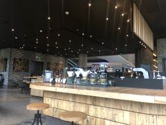 -星巴克臻选(湖滨道店)