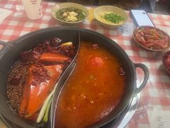 -赵美丽·重庆社区火锅·直营店(火车东站·中豪国际店)