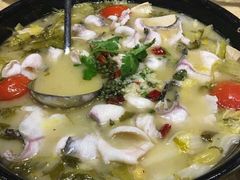 酸菜鱼-正哥点心皇子(锦江国际广场店)