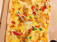 咸蛋黄鸡肉薯薯比萨-必胜客(唐延店)