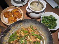 -费大厨辣椒炒肉(吉联MALL店)