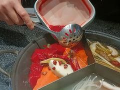 -渝里重庆火锅(航天城店)