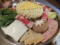 -恩你小木屋·韩式料理(假日广场店)