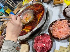 -正贰捌经重庆老火锅(建设路店)