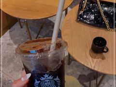 -星巴克臻选(济南恒隆店)
