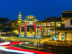 -南门头上美食街