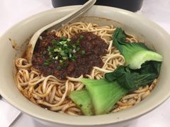 -李先生牛肉面大王(上海站南广场店)