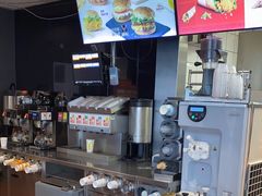 -麦当劳(佛山流行前线店)