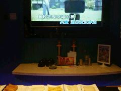 -唯爱KTV聚会餐厅(仙林东城汇店)