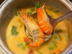 -大头虾越式风味餐厅(光明广场店)