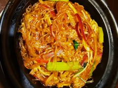 金针菇粉丝肥牛煲-有璟阁港式餐厅(国贸商城店)