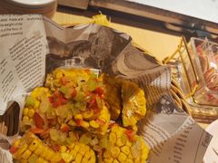 -街角等你.大连海鲜烧烤.经典铁板海鲜串(西安路店)