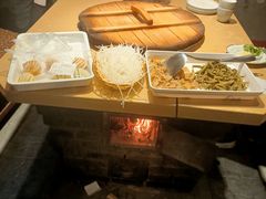 -万里闯关东铁锅炖菜馆(高新旗舰店)