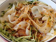 -汗腾格里·风味餐厅(新疆驻京办店)