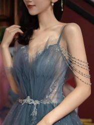 -不晚国际婚纱礼服