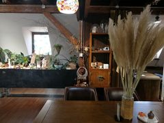 -良友书坊(安徽路店)