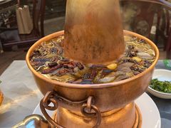 -蔼若春.传承三十年云南菜(金碧公园店)