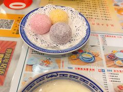 -广信牛奶甜品世家(台东店)