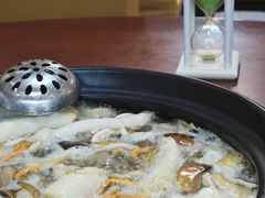 -菌之家·专业纯野生菌火锅·特色炒菌