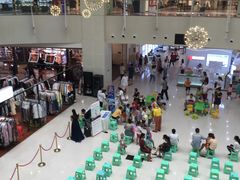 -鸿通城购物中心