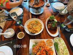 -绿光森林餐厅