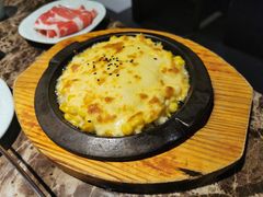 玉米爱上芝士-猪啊牛呀羊啊铜盘烤肉(正大广场店)