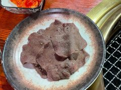 -喜牛烧肉酒场·黑金店(威高广场店)