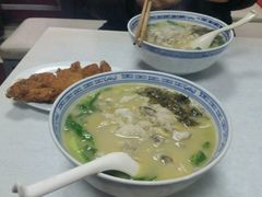 -明呈黄鱼面馆(斜土路店)