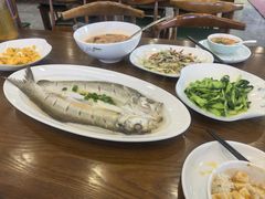 -品鲜村农家菜·阳澄湖大闸蟹(总店)