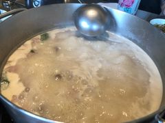 -捞王锅物料理(上海世茂广场店)