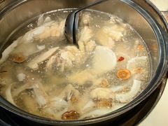 -三个椰子·现砍椰子鸡(金源CBD店)