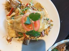 -大头虾越式风味餐厅(光明广场店)