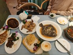 -博望坡酒楼(漕溪路店)