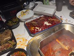 -九鼎轩脆毛肚火锅(南京东路店)