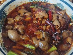 -曾氏肥肠馆(凯瑞雅居店)