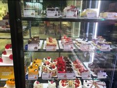 面包甜点陈列柜-巴黎贝甜(凯德MALL望京店)
