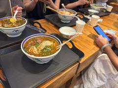 -云阿蛮云南生烫牛肉米线(奉贤路店)