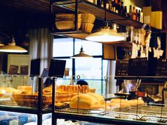 面包甜点陈列柜-仙峰天然面包(迎宾路店)