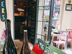 -SISTERS BAR RESTAURANT川意酒馆(嘉善老市H楼店)